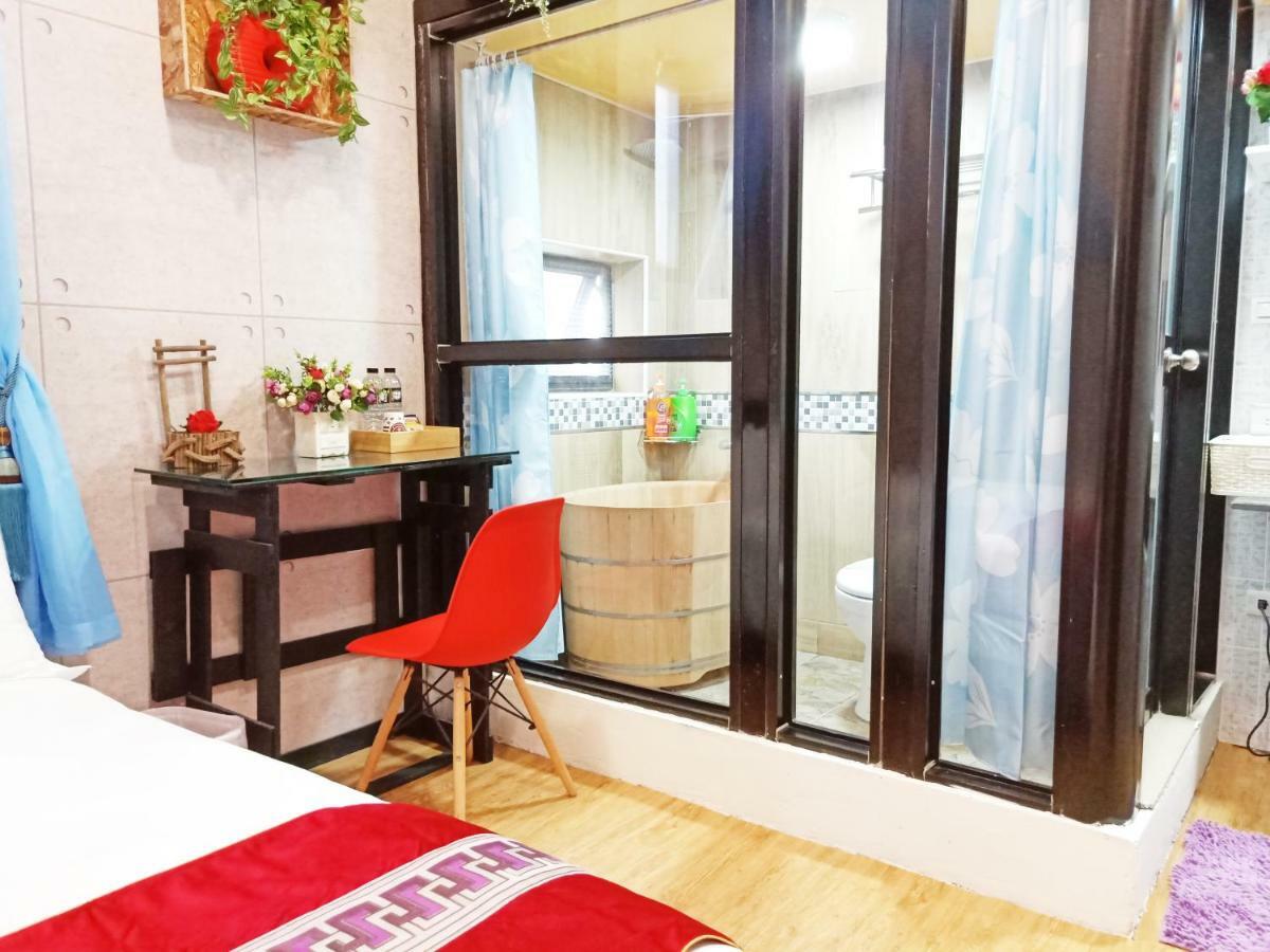 Woju Homestay Tainan Exterior photo